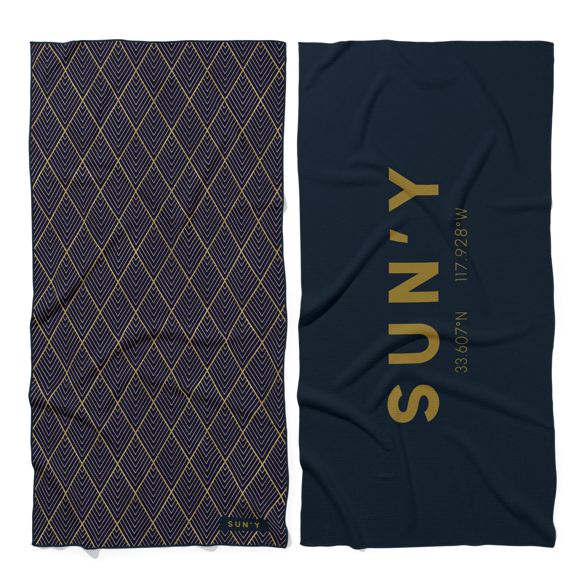 SUN'Y Beach Collection Newport sand free beach towel with classic coastal stripe design